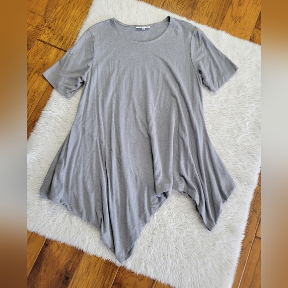 Bryn Walker Lagenlook Tunic Top Short Sleeve Gray Artsy Rayon Terry Blend Small - Picture 1 of 7